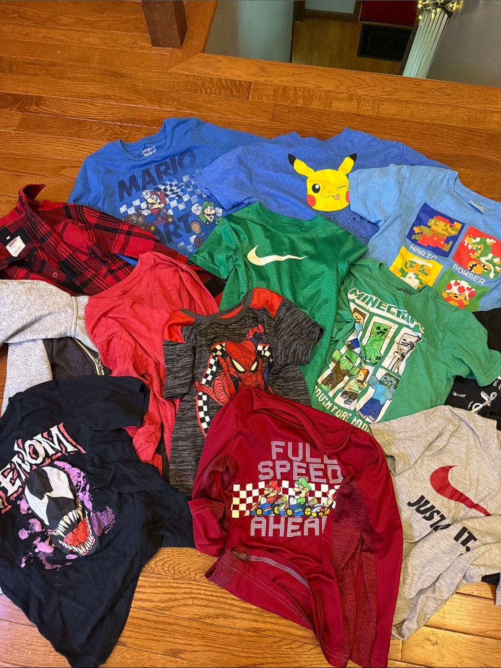 Bundle of boys t shirts
